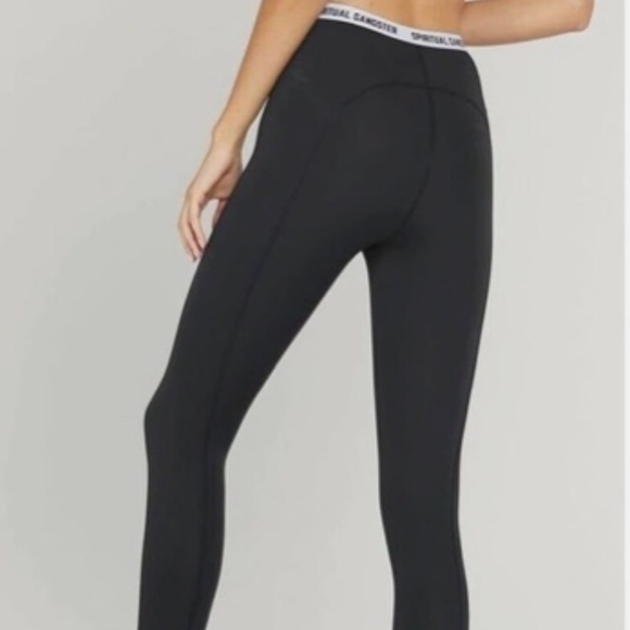 Spiritual Gangster Skylar Frame Bra/Saga SG Tight 2 Pcs Set - Picture 4 of 16